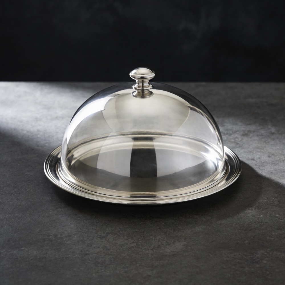 Domed cloche