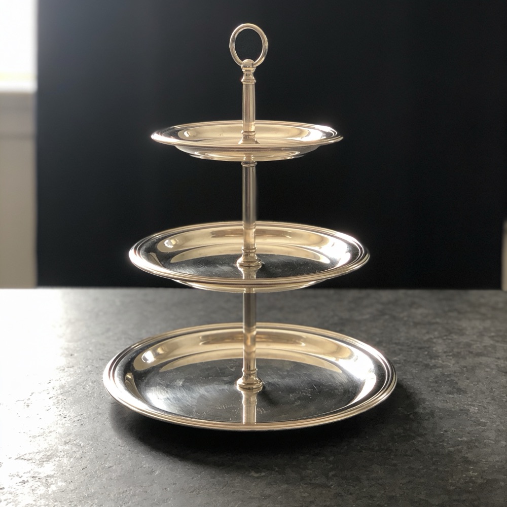 Tiered scone stand