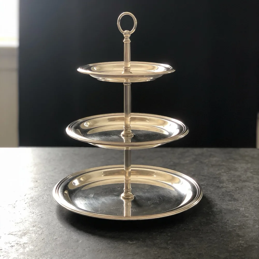 Tiered scone stand